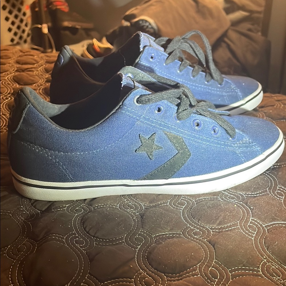 Women’s Blue Converse